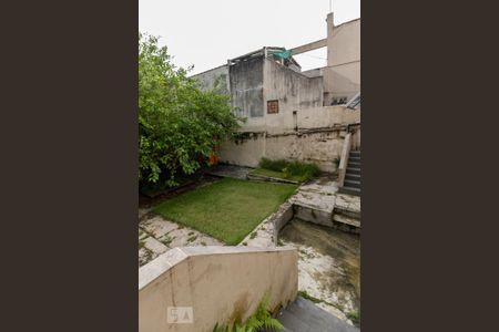 Casa à venda com 204m², 3 quartos e 2 vagasQuintal