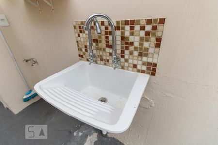 Casa à venda com 204m², 3 quartos e 2 vagasLavanderia
