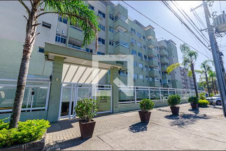 Apartamento para alugar com 66m², 2 quartos e 1 vagaFachada