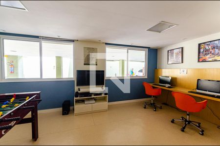 Apartamento para alugar com 66m², 2 quartos e 1 vagaÁrea comum