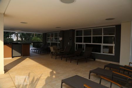 Apartamento à venda com 35m², 1 quarto e 1 vagaÁrea Comum - Piscina