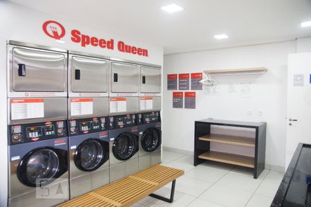 Studio para alugar com 32m², 1 quarto e sem vaga Studio para alugar com 32m², 1 quarto e sem vagaLavanderia