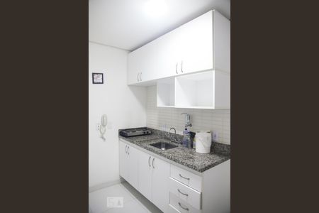 Studio para alugar com 32m², 1 quarto e sem vaga Studio para alugar com 32m², 1 quarto e sem vagaCozinha