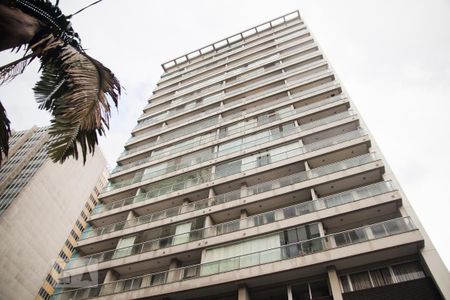 Studio para alugar com 32m², 1 quarto e sem vaga Studio para alugar com 32m², 1 quarto e sem vagaFachada do Prédio