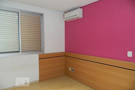 Quarto 2 de apartamento para alugar com 3 quartos, 94m² em Castelo, Belo Horizonte