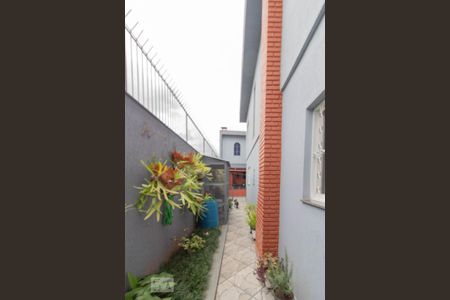 Casa à venda com 198m², 5 quartos e 4 vagasCorredor Lateral
