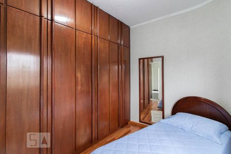 Casa à venda com 198m², 5 quartos e 4 vagasSuíte 2