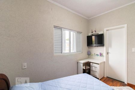 Casa à venda com 198m², 5 quartos e 4 vagasSuíte 2