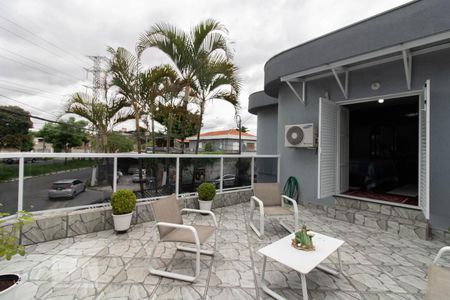 Casa à venda com 198m², 5 quartos e 4 vagasSacada da Suíte 1