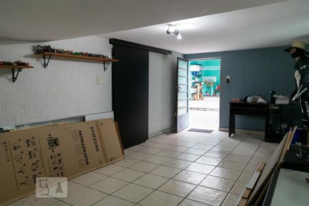 Casa à venda com 151m², 2 quartos e 2 vagasSalão