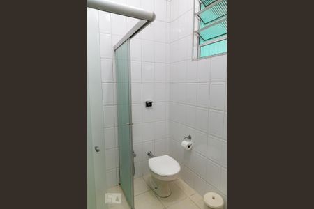 Casa à venda com 151m², 2 quartos e 2 vagasBanheiro de serviço