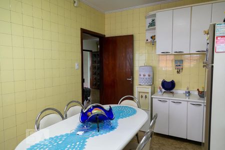 Casa à venda com 151m², 2 quartos e 2 vagasCozinha