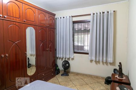 Quarto 1 de casa à venda com 2 quartos, 151m² em Vila Galvão, Guarulhos