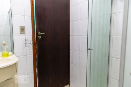 Casa à venda com 151m², 2 quartos e 2 vagasBanheiro de serviço