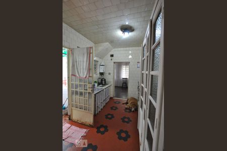 Casa à venda com 230m², 3 quartos e 2 vagasCozinha