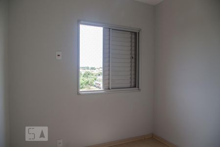 Apartamento para alugar com 66m², 3 quartos e 1 vagaQuarto 2