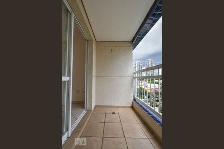 Apartamento para alugar com 55m², 2 quartos e 2 vagasVaranda