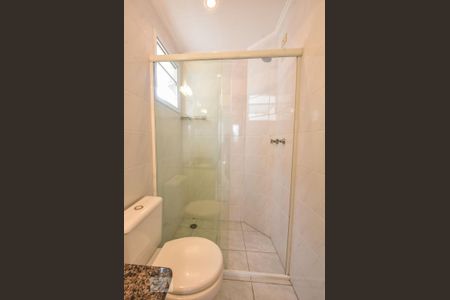 Apartamento para alugar com 55m², 2 quartos e 2 vagasBanheiro 02
