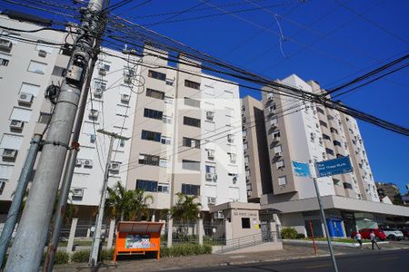 Apartamento à venda com 65m², 2 quartos e 1 vagaFachada do Condomínio