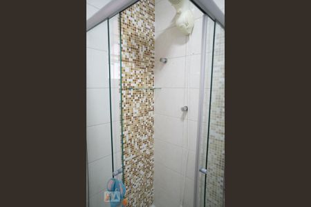 Casa à venda com 154m², 2 quartos e 2 vagas Casa à venda com 154m², 2 quartos e 2 vagasBanheiro