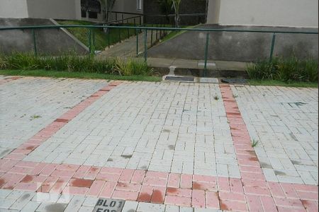 Garagem de apartamento para alugar com 2 quartos, 55m² em Frei Leopoldo, Belo Horizonte