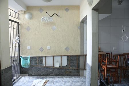 Casa à venda com 150m², 3 quartos e 4 vagasÁrea de Serviço