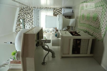 Lavabo de casa à venda com 3 quartos, 150m² em Vila Dom Pedro I, São Paulo