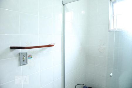 Casa à venda com 150m², 3 quartos e 4 vagasBanheiro da Suíte 2