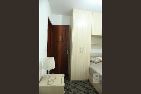 Casa à venda com 150m², 3 quartos e 4 vagasSuíte 2