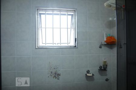 Casa à venda com 150m², 3 quartos e 4 vagasBanheiiro a Suíte 1