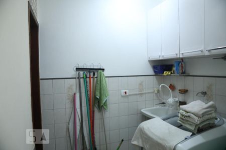 Casa à venda com 150m², 3 quartos e 4 vagasÁrea de Serviço