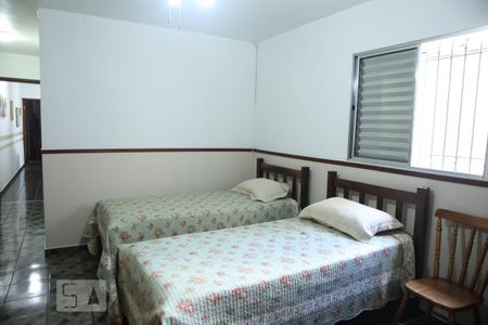 Casa à venda com 150m², 3 quartos e 4 vagasSuíte 3