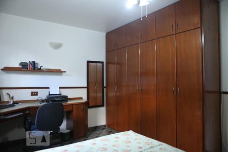 Casa à venda com 150m², 3 quartos e 4 vagasSuíte 3