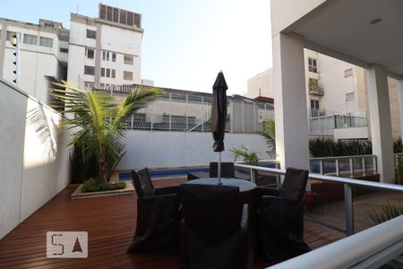 Apartamento à venda com 140m², 2 quartos e 2 vagasPiscina