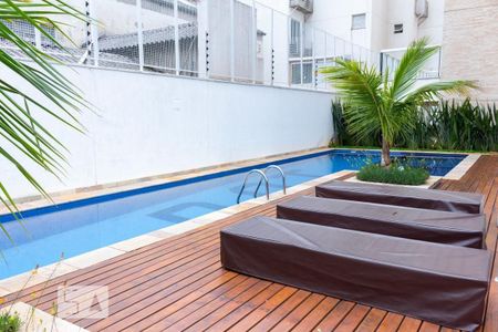 Apartamento à venda com 140m², 2 quartos e 2 vagasPiscina