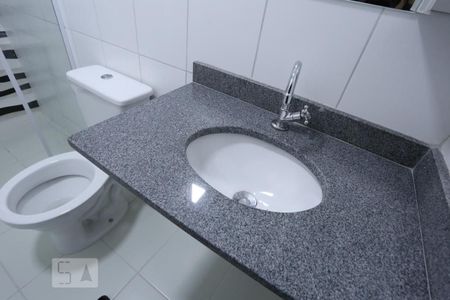 Apartamento para alugar com 36m², 2 quartos e sem vagaBanheiro - Torneira