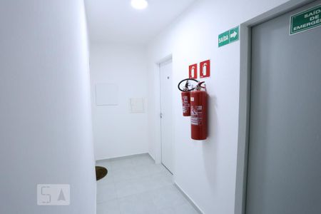 Apartamento para alugar com 36m², 2 quartos e sem vagaÁrea Comum - Entrada Ap