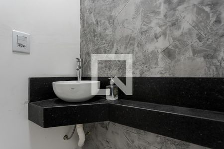 Apartamento à venda com 80m², 2 quartos e 1 vagaBanheiro 2