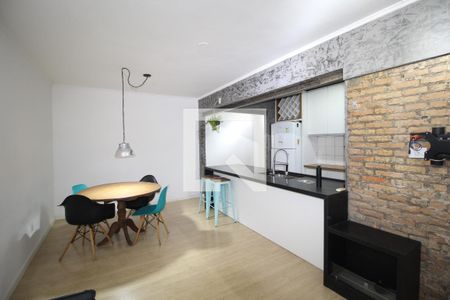 Sala de apartamento para alugar com 2 quartos, 80m² em Petrópolis, Porto Alegre