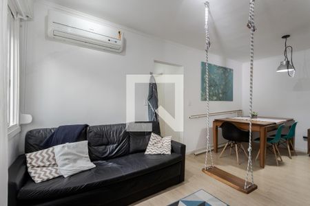 Sala de apartamento à venda com 2 quartos, 80m² em Petrópolis, Porto Alegre