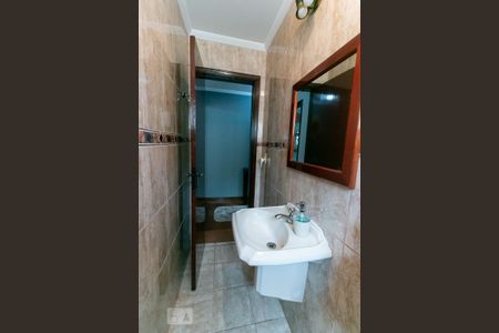 Casa à venda com 250m², 4 quartos e 5 vagasLavabo