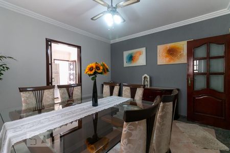 Casa à venda com 250m², 4 quartos e 5 vagasSala de Jantar