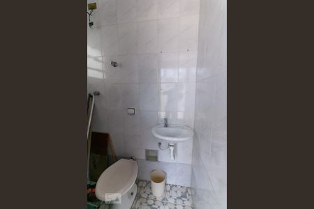 Casa à venda com 250m², 4 quartos e 5 vagasBanheiro de Serviço
