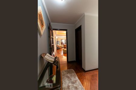 Hall de casa à venda com 4 quartos, 250m² em Chácara Inglesa, São Paulo