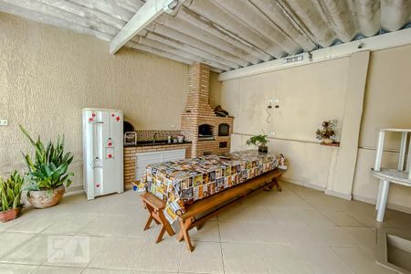 Casa à venda com 144m², 3 quartos e 2 vagasÁrea comum - Churrasqueira