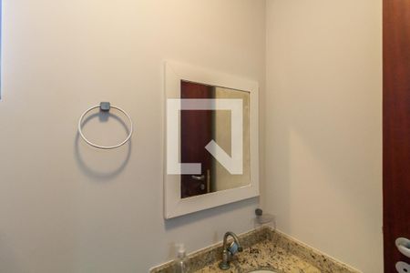 Apartamento para alugar com 246m², 4 quartos e 2 vagasDetalhe do lavabo