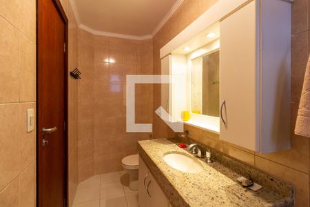 Apartamento para alugar com 246m², 4 quartos e 2 vagasBanheiro da suíte