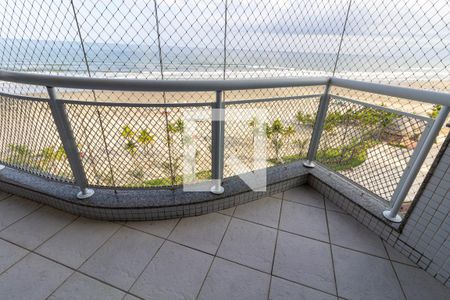 Apartamento para alugar com 246m², 4 quartos e 2 vagasDetalhe da varanda