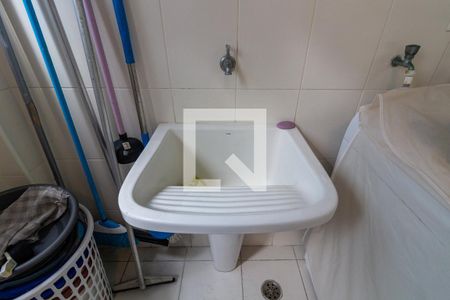 Apartamento para alugar com 246m², 4 quartos e 2 vagasDetalhe da área de serviço