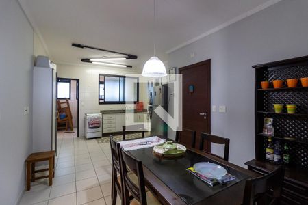 Apartamento para alugar com 246m², 4 quartos e 2 vagasCozinha/sala de jantar